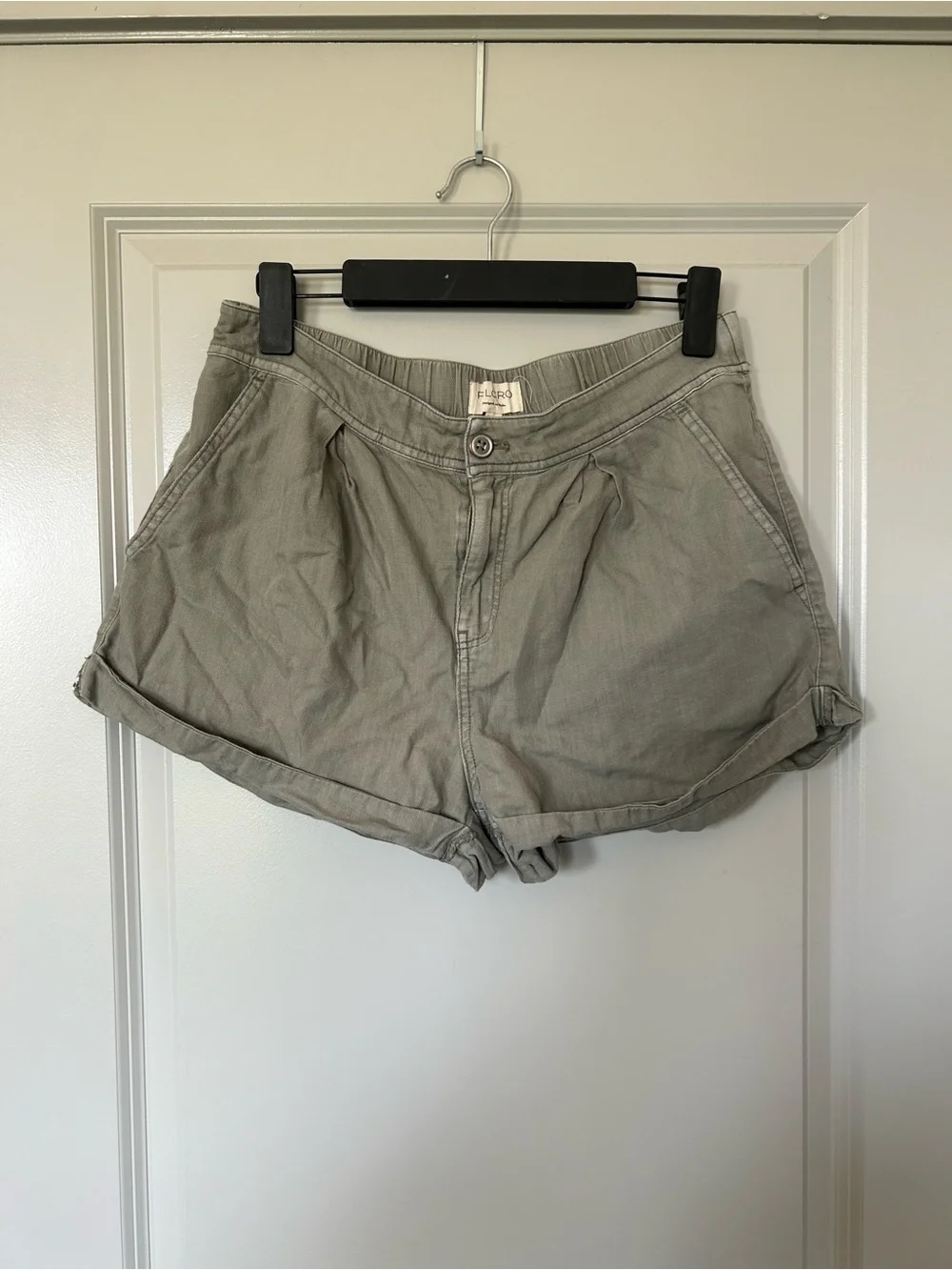 Women’s Pilcro by Anthropologie Light Olive Roll-Hem Cotton Shorts